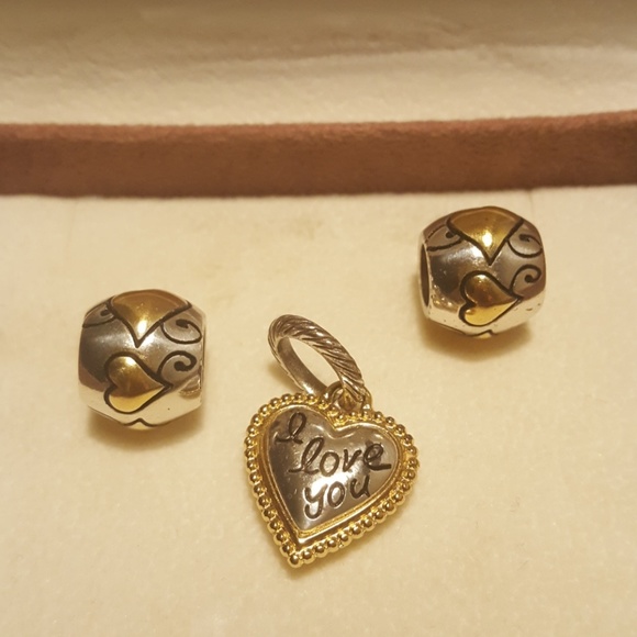 3 Brighton love charms - Picture 1 of 2